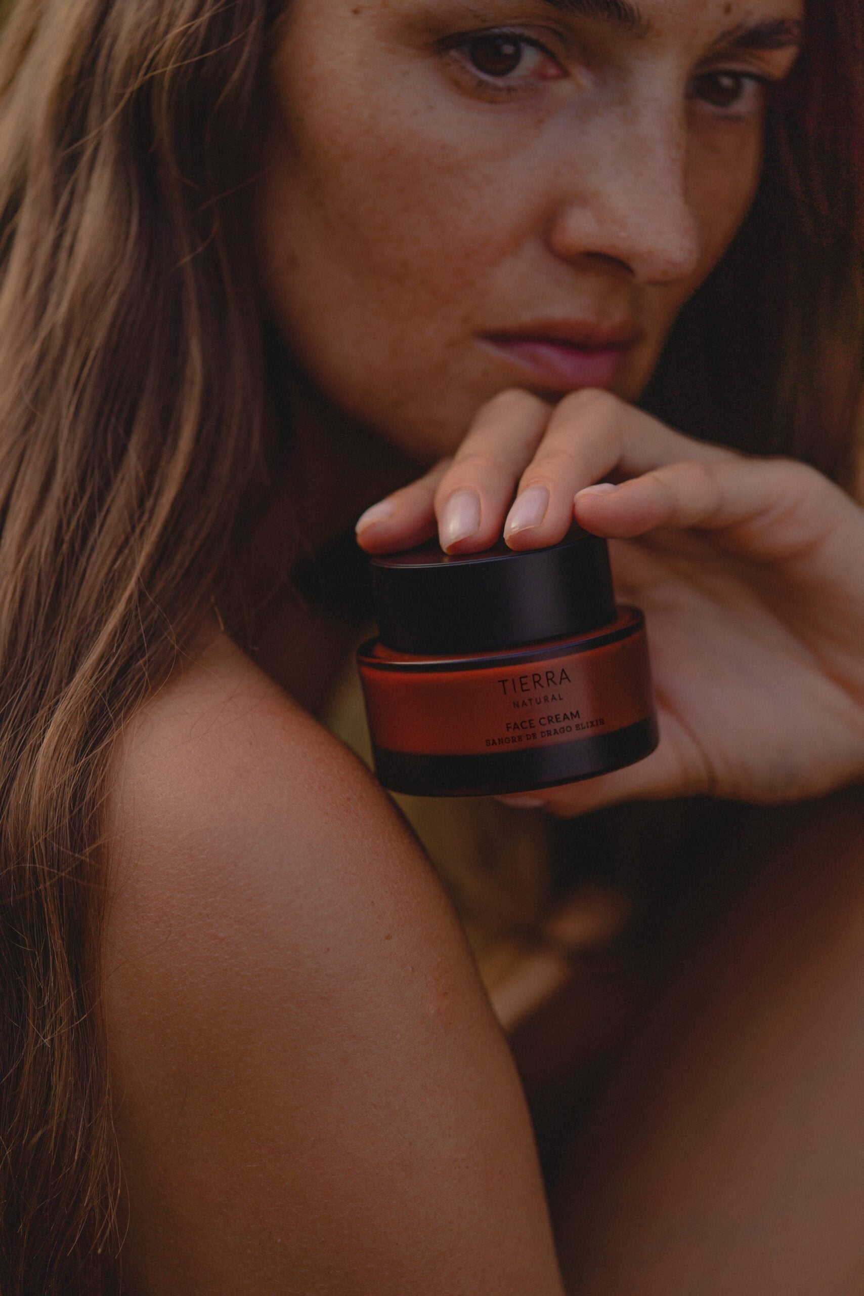 Krem do twarzy Sangre de Drago Elixir Tierra Natural z naturalnym i czystym składem.