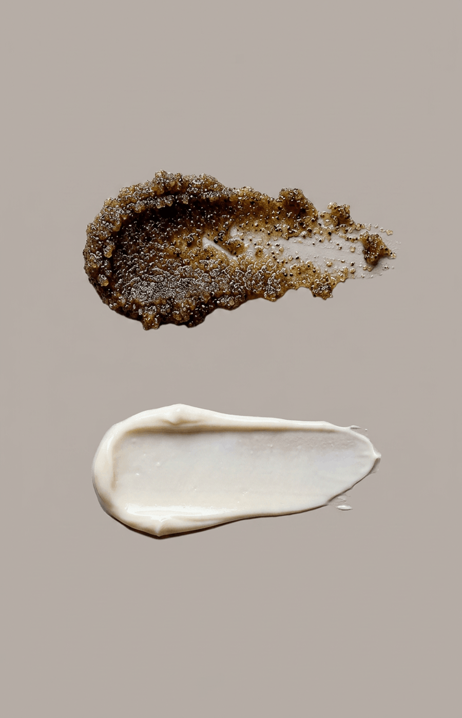 Konsystencja i kolor aromatycznych kosmetyków - rytuał Tierra Natural.