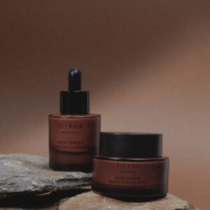 Serum do twarzy i krem do twarzy marki Tierra Natural